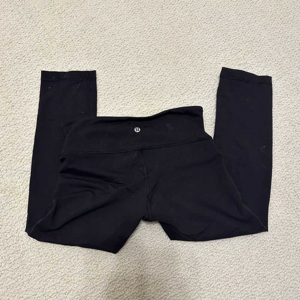Lululemon Wunder Under Crop size 6